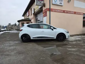 Renault Clio IV Intens**Scheckheft**S+W Räder** Bild 3