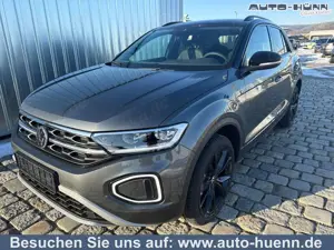 Volkswagen T-Roc Black Style 1,5 TSI 150 PS DSG AHK-IQ Light-Nav...