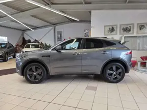 Jaguar E-Pace P250 R-Dynamic Black LED/Nav/VZE/Spur/ACC Bild 4