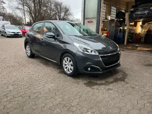 Peugeot 208 Peugeot 208 1,2 VTi "Active Klima-E Fenster