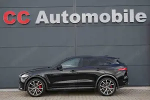 Jaguar F-Pace SVR AWD+Panorama+22Zoll+HUD+Assistenz+LED