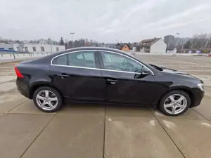 Volvo S60 Bild 5