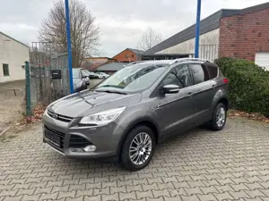 Ford Kuga Titanium AUTOMATIK AHK SHZ PDC NAVI BI-XENO