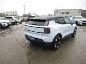 Volvo EX30 Single Motor Plus Bild 4