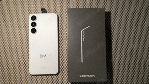 Samsung Galaxy S25 FE 256GB weib ohne simlock mit Akku : 100% zustand