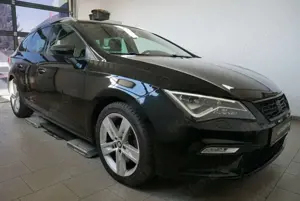 SEAT Leon ST FR 2.0 TDI DSG LED ACC Kamera PDC