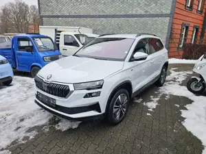 Skoda Karoq 1.5 TSI TOUR+BEH.LENKRAD+FRONTSCHEIBE+ACC+