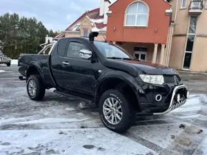Mitsubishi L200 L200 Pick Up 4x4 DPF Intense Club Cab Bild 2