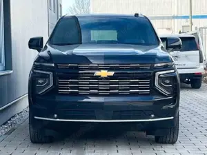 Chevrolet Tahoe Bild 2