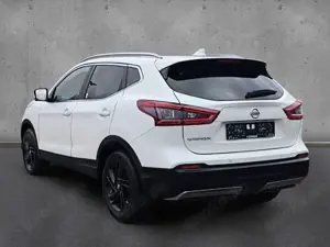 Nissan Qashqai 1.3 DIG-T N-Connecta 1.Hand Navi Pano LED Kam360 P Bild 4