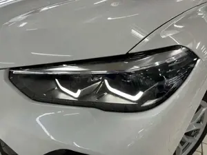 BMW X5 xDrive 30d A M Sport 20''LM AHK Pano Alarm H/K Kom Bild 3
