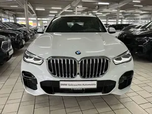 BMW X5 xDrive 30d A M Sport 20''LM AHK Pano Alarm H/K Kom Bild 2