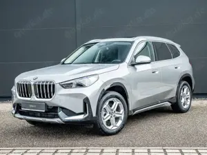 BMW X1 sDrive20i SPRING DEAL mit 9530 EUR Ersparnis!
