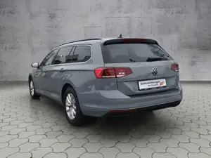 Volkswagen Passat Variant 2.0 TDI DSG LED/NAV/LIGHTASSIST Bild 3
