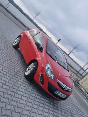 Opel Corsa Corsa 1.4 16V Automatik Color Edition