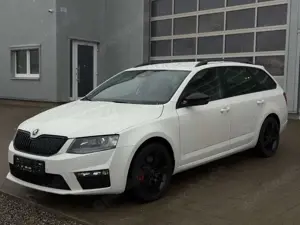 Skoda Octavia Combi RS Xenon Navi Euro6