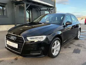 Audi A3 Sportback 35 TFSI design/DAB,LED,So+Wi.Räder