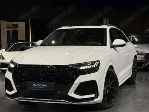 Audi RS Q8 quattro*PANO*KERAMIK*MASSAGE*AHK*BO*MWST*
