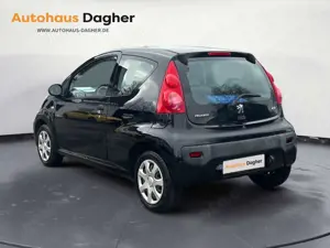 Peugeot 107 Petit Filou Bild 2