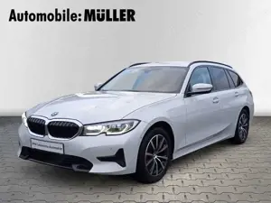 BMW 320 d xDrive Touring Sport Line NAVI+KOMFORTZUGANG+LEN
