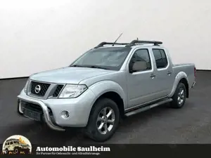Nissan Navara Pickup PLATINUM EVO LB*FRONTBÜGEL*SHZ*