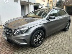 Mercedes-Benz GLA 200 (CDI) d 4Matic 7G-DCT AMG Line