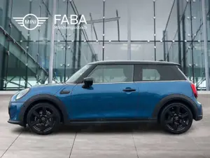 MINI Cooper Classic Trim DAB LED Navi Tempomat Klimaaut. Bild 5
