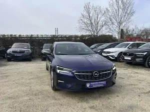 Opel Insignia B ST Elegance AHK+HEAD-UP+LEDER+MEMORY+KAMERA+LED