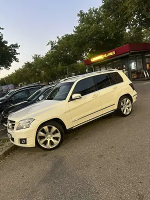 Mercedes-Benz GLK 320 CDI DPF 4Matic 7G-TRONIC Bild 5