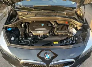 BMW 218 218 d Advantage Bild 4