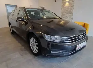 Volkswagen Passat Variant Passat Variant 2.0 TDI SCR DSG Business,AHK Leder,