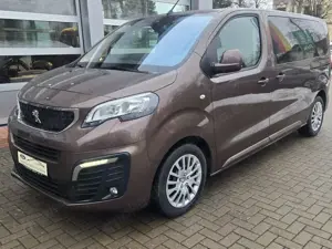 Peugeot Traveller