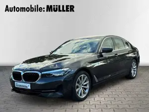 BMW 520 i Limousine Park-Assistent Navi Leder Digitales Co Bild 1