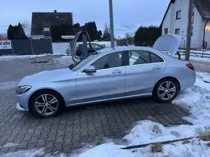 Mercedes-Benz C 180 7G-TRONIC Avantgarde Edition Bild 2