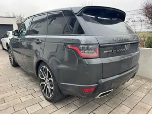 Land Rover Range Rover Sport Range Rover Sport Benzin/Plug-In-Hybrid  HSE Bild 3