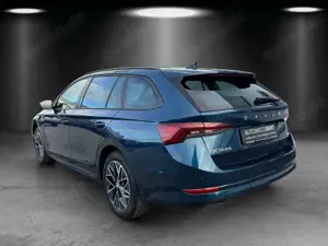 Skoda Octavia Combi 2.0 TDI DSG Clever 4x4/PANO/KAMERA Bild 3