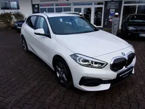 BMW 118 d Automatic "Lenkradheizung"