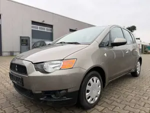 Mitsubishi Colt Bild 1