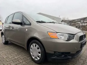 Mitsubishi Colt Bild 3