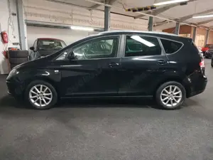 SEAT Altea XL Stylance / Style NAVI LM SHZ TOP ZUSTAN