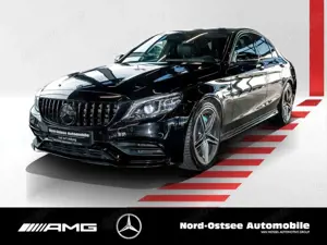 Mercedes-Benz C 63 AMG MULTIBEAM COMAND KAMERA PANO TEMPO BUR