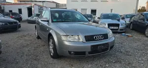 Audi A4 1.6 Avant Bild 2