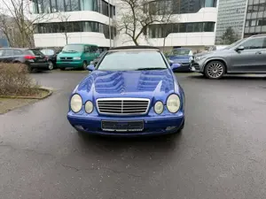 Mercedes-Benz CLK 320 Sportline Bild 2