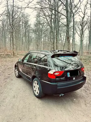 BMW X3 2.5i Bild 4