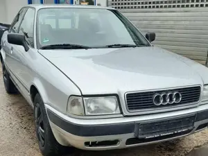 Audi 80
