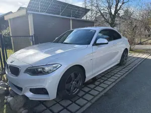 BMW 220 220i Coupe Aut. Bild 4