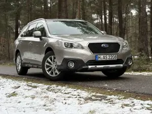 Subaru OUTBACK 2.0D Lineartronic Sport Bild 3