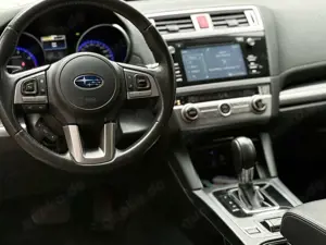 Subaru OUTBACK 2.0D Lineartronic Sport Bild 4