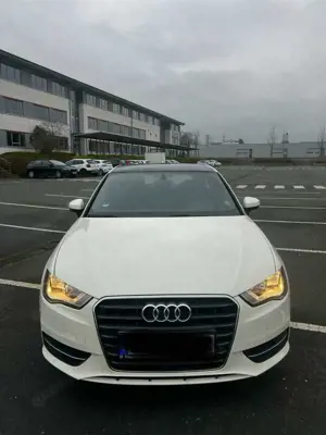 Audi A3 1.4 TFSI S line 8-Fach (HU 9/27)
