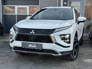 Mitsubishi Eclipse Cross Plus Hybrid 4WD*PDC*SHZ*LED*ALCANT